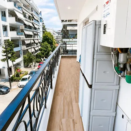The Premium Kalamaria - Metro & Promenade Lejlighed